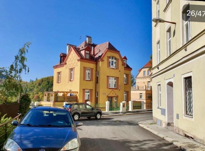 Romanceart Apartments Карловы Вары Экстерьер фото