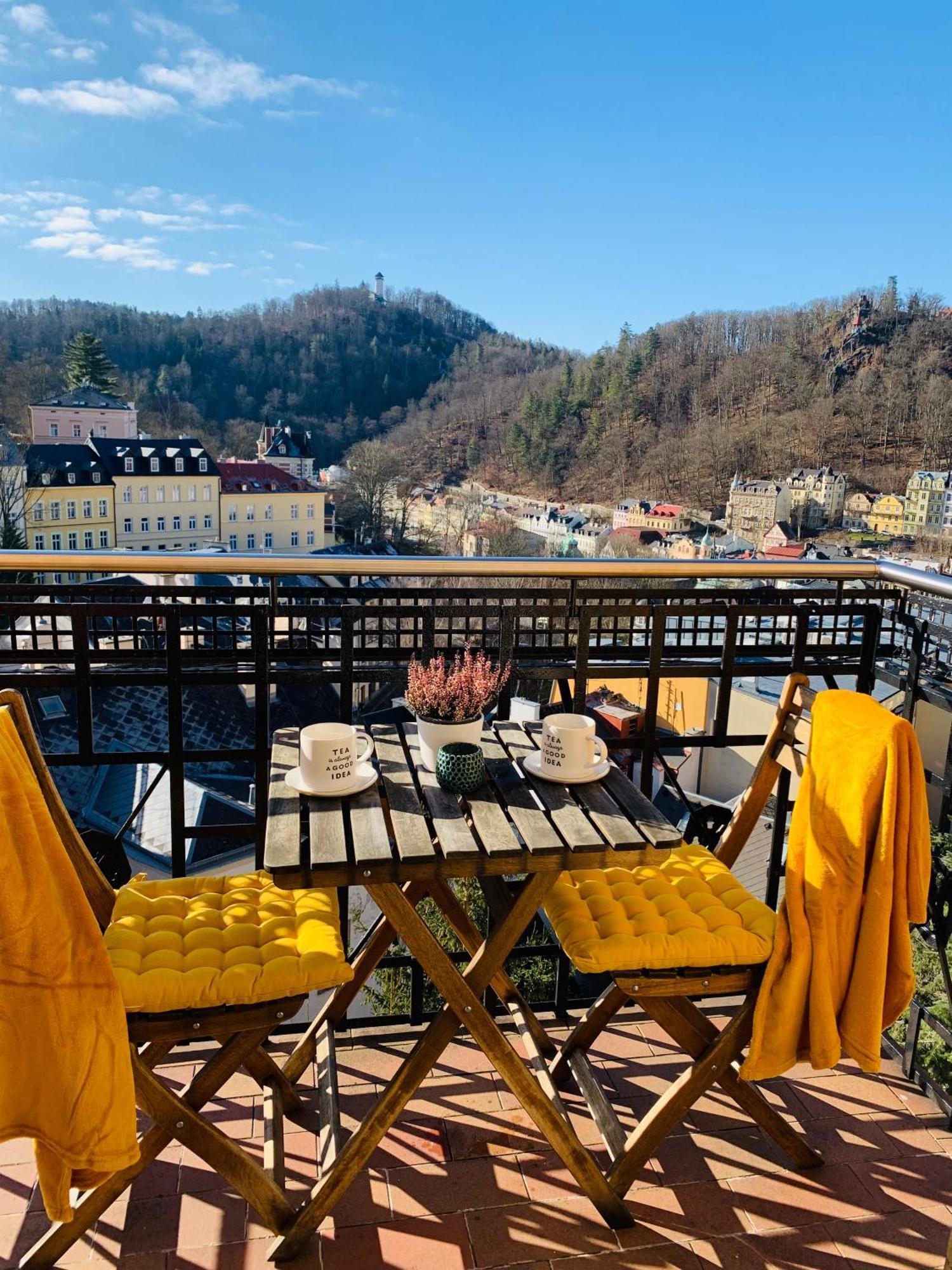 Romanceart Apartments Карловы Вары Экстерьер фото