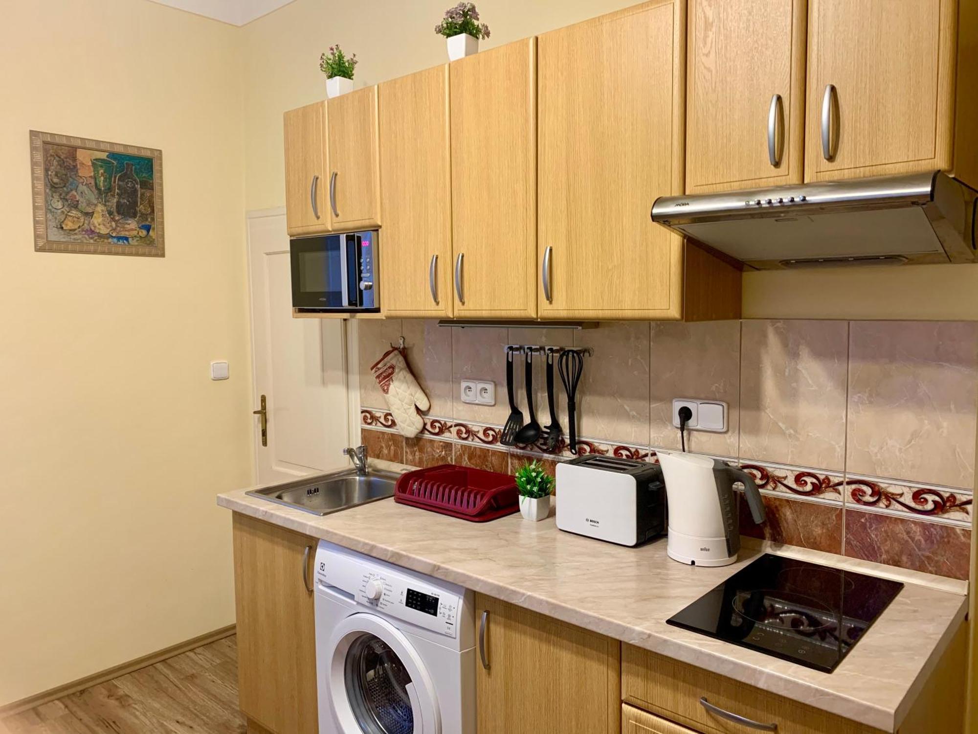 Romanceart Apartments Карловы Вары Экстерьер фото